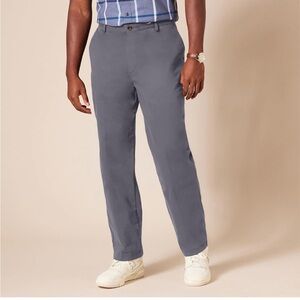 Men’s classic fit chino pants